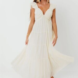Elegant Cream Maxi Dress